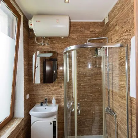 Seaview Vip Apart شقة *