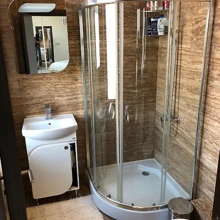 Seaview Vip Apart شقة *